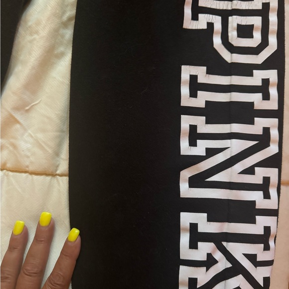 Victorias Secret PINK sweatpants xl. SOLD ❌ - Picture 1 of 3